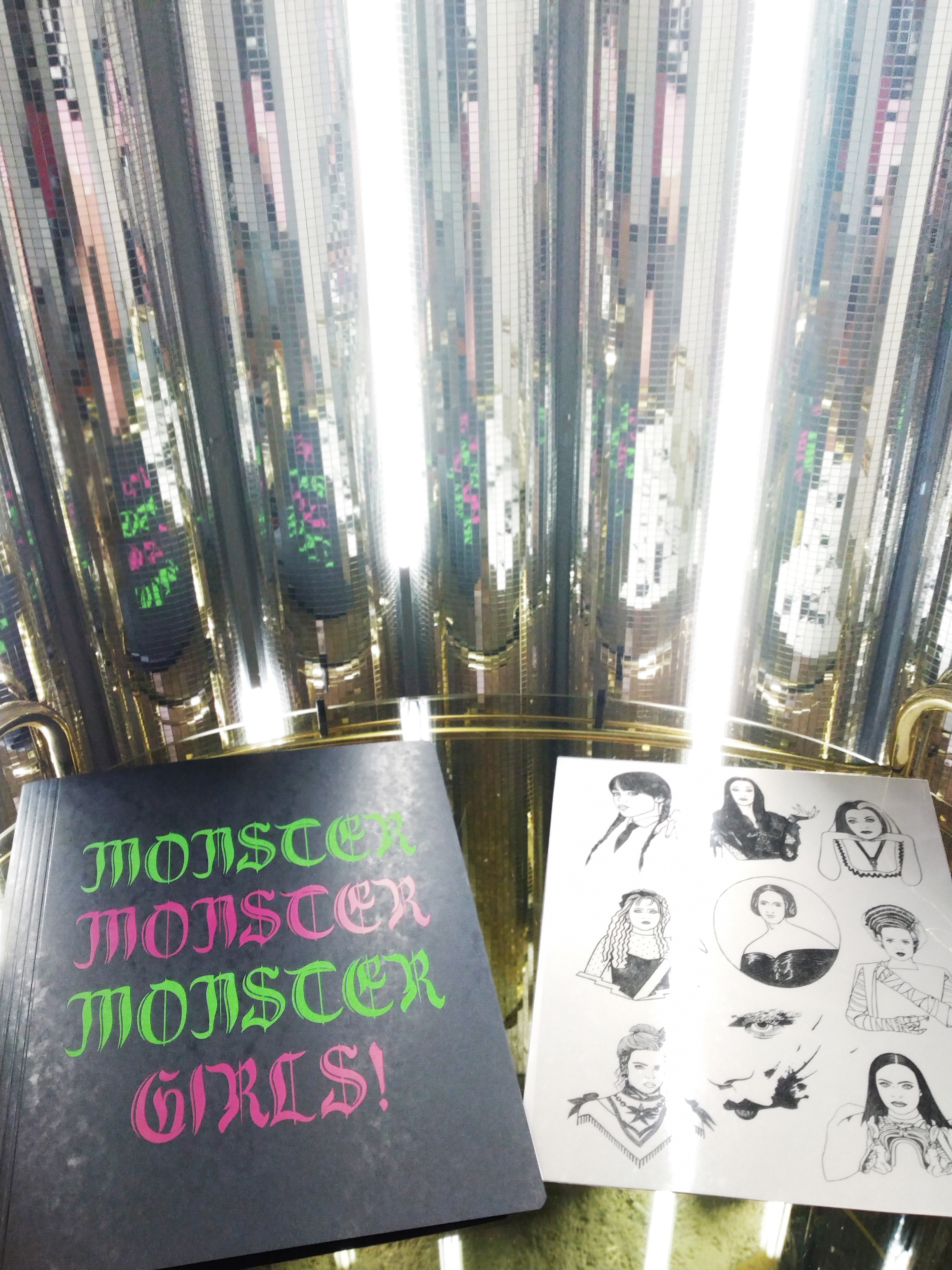 „Monster, Monster, Monster Girls!“ - Zeitschrift, Cover & Tattoobogen